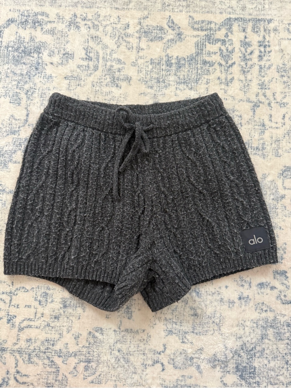 ALO Yoga Charcoal Cable Knit Lounge Shorts